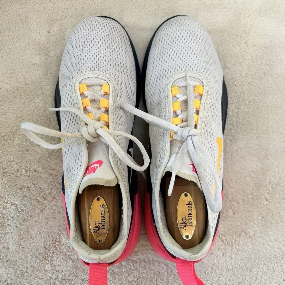 Nike Womens Air Max Motion 2 CI6515-100 White Running Shoes Sneakers Size 11 EUC - Picture 4 of 6